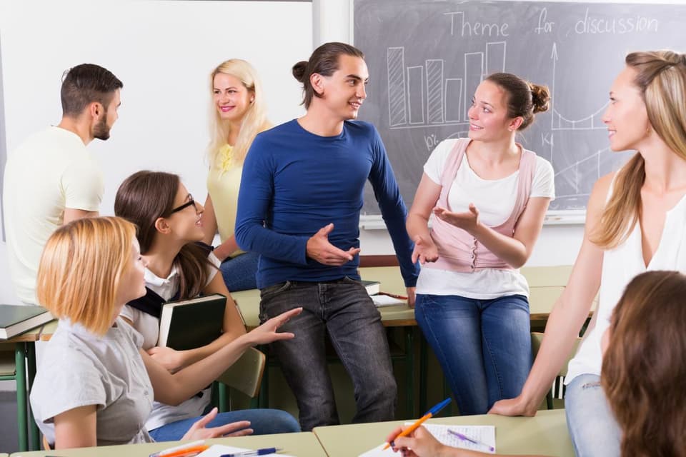 Teaching comprehensibly conversation